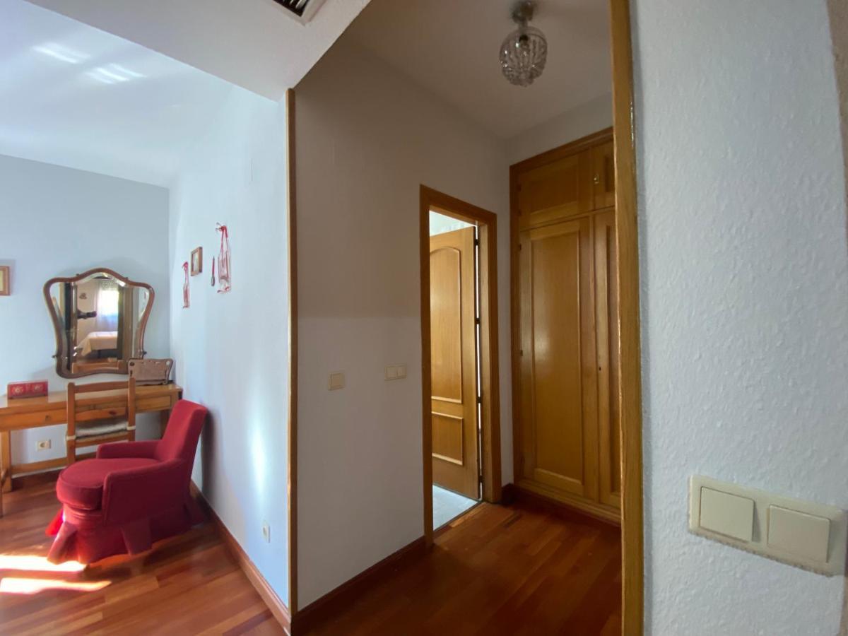 Acogedor Piso Con Parking Santa Justa Sevilha Exterior foto